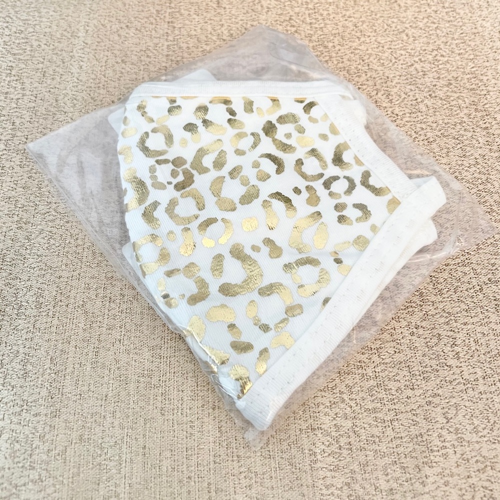NWT Adult Reusable Animal Print Foil Mask - Picture 3 of 3